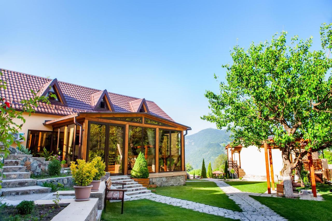 DiliVita Rest House Dilidschan Exterior foto