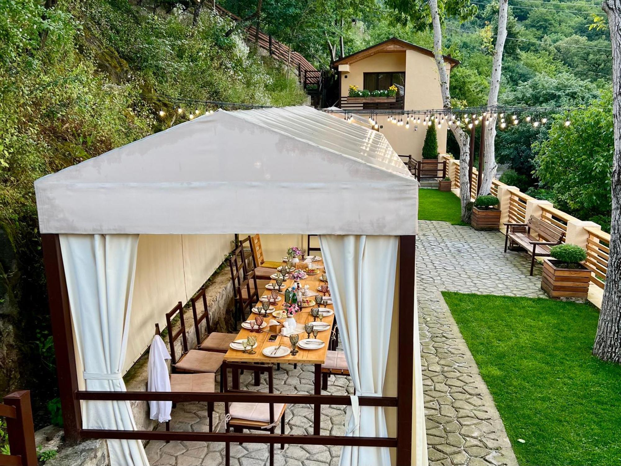 DiliVita Rest House Dilidschan Exterior foto
